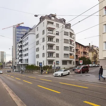 Διαμέρισμα Grand Terrace Elite 4,5br Ba52 *