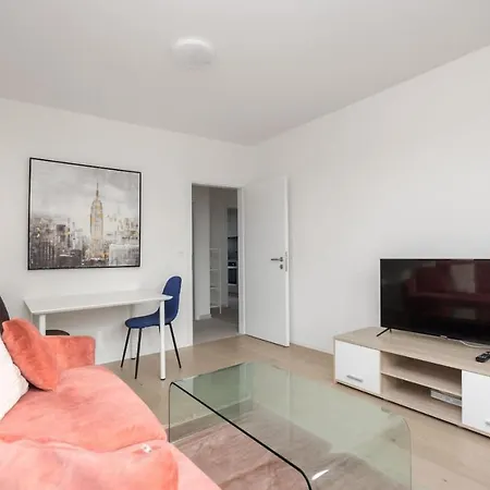 Апартаменти Grand Terrace Elite 4,5br Ba52 *